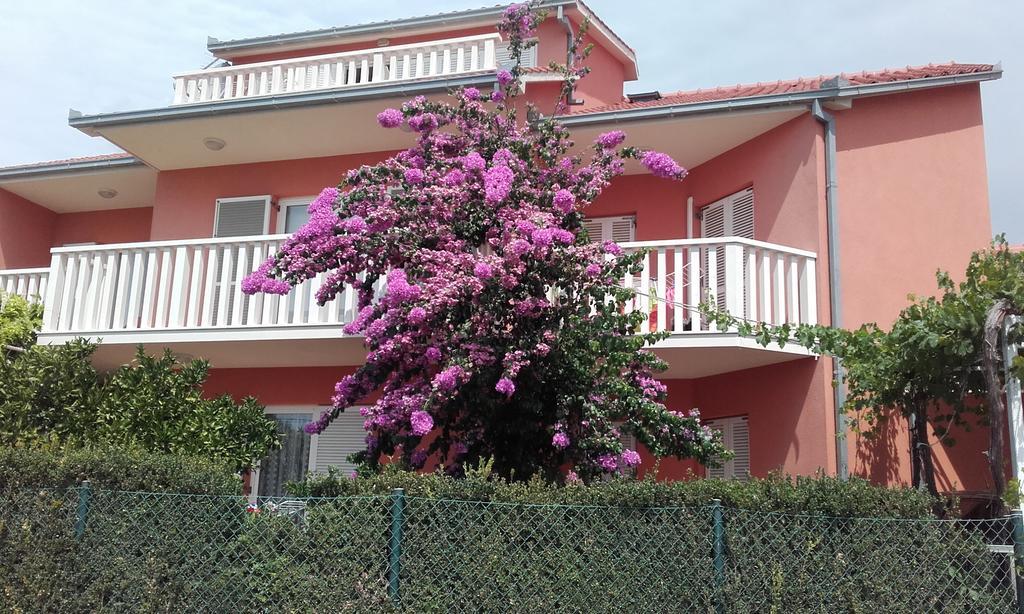 Apartments Natali Kastela Exterior photo